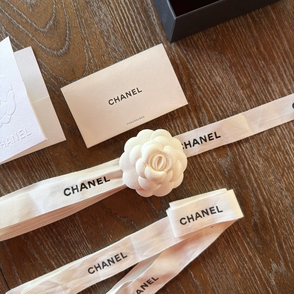 CHANEL White Camellia Flower Ribbon main image 7
